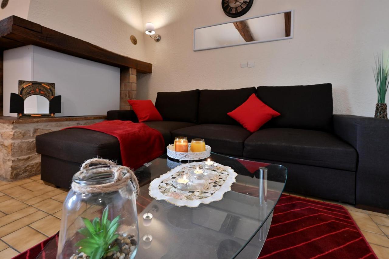 נים Appartement Au Calme En Plein Centre-Ville מראה חיצוני תמונה